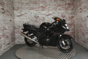 1999 Honda Cbr1100xx Super Blackbird in Black — image 3