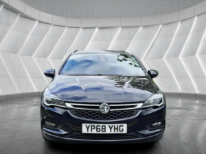2018 Vauxhall Astra 1.4i Turbo Elite Nav Sports Tourer Auto Euro 6 (s/s) 5dr in Blue — image 3