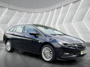 2018 Vauxhall Astra 1.4i Turbo Elite Nav Sports Tourer Auto Euro 6 (s/s) 5dr in Blue — image 4