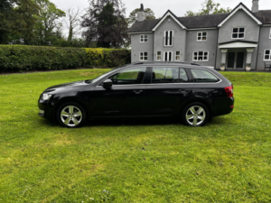 2015 Skoda Octavia 1.6 Tdi Se Business Estate With Service History,p/x To Clear in Black — image 5