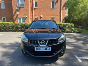2013 Nissan Qashqai 1.6 360 2WD Euro 5 5dr in Black — image 2