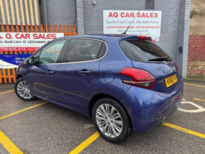 2016 Peugeot 208 1.6 Bluehdi Allure Euro 6 5dr in Blue — image 5