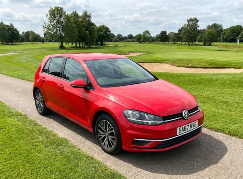 2017 Volkswagen Golf 1.4 Tsi Bluemotion Tech Se Nav Hatchback 5dr Petrol Manual Euro 6 (s/s) (125 Ps) in Red — image 1