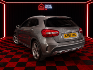 2017 Mercedes-Benz Gla 2.1 Gla220d Amg Line in Grey — image 2
