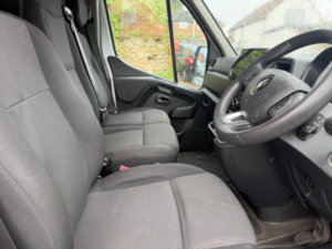 2020 Renault Trucks Master in Other — image 5