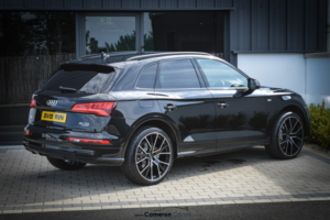 2019 Audi Q5 2.0 Tdi 40 S Line in Black — image 2