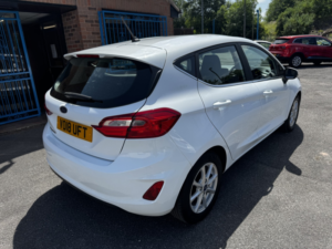 2018 Ford Fiesta 1.0 T Ecoboost Zetec in White — image 5