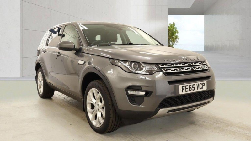 2015 Land Rover Discovery Sport 2.0 Td4 Hse Auto 4WD Euro 6 (s/s) 5dr in Grey — image 1