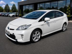 2013 Toyota Prius 1.8 Vvt-H T4 Hatchback Petrol Hybrid 5dr in Other — image 1