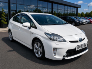 2013 Toyota Prius 1.8 Vvt-H T4 Hatchback Petrol Hybrid 5dr in Other — image 3