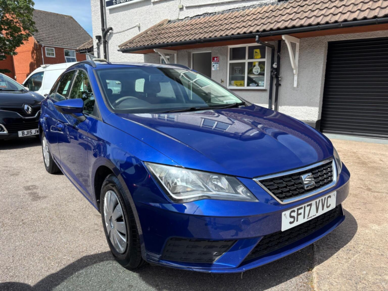 2017 SEAT Leon 1.6 Tdi S St Euro 6 (s/s) 5dr in Green — image 1