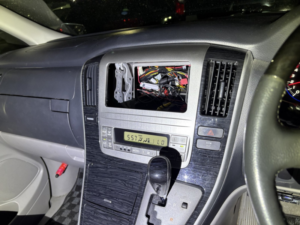 2007 Toyota Alphard 3.0ms in Grey — image 4