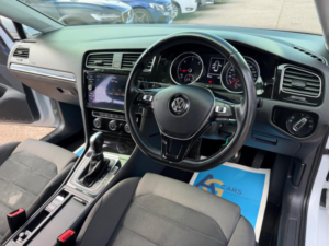 2017 Volkswagen Golf 2.0 Tdi Bluemotion Tech Gt DSG Euro 6 (s/s) 5dr in Silver — image 3