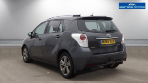 2015 Toyota Verso 1.6 D-4d Excel Euro 6 (s/s) 5dr in Grey — image 3