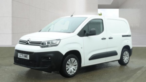 2021 Citroen Berlingo 1.5 Bluehdi 650 Enterprise M Pro in White — image 2