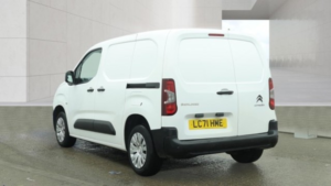 2021 Citroen Berlingo 1.5 Bluehdi 650 Enterprise M Pro in White — image 3