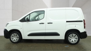 2021 Citroen Berlingo 1.5 Bluehdi 650 Enterprise M Pro in White — image 6