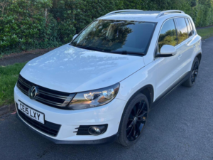 2015 Volkswagen Tiguan 2.0 Tdi Bluemotion Tech Match 2WD Euro 5 (s/s) 5dr in White — image 6