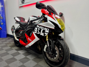 2014 Suzuki Gsx-R750 750 in Red — image 3