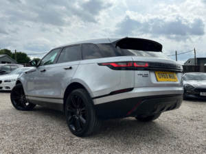 2019 Land Rover Range Rover Velar 2.0 D240 R-Dynamic Hse in Silver — image 5