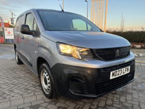 2023 Peugeot Partner