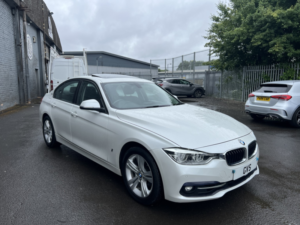 2018 BMW 3 Series 2.0 330e Sport Saloon in White — image 3