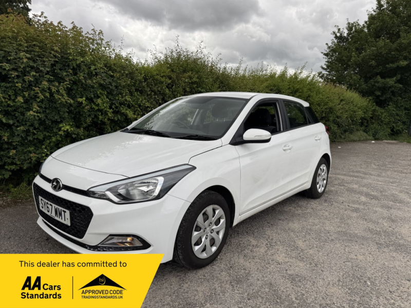 2017 Hyundai I20 1.2 I20 S 1.2 75ps in White — image 1