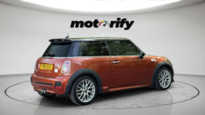 2011 MINI Hatch 2.0 Cooper Sd Auto Euro 5 3dr in Orange — image 5