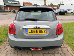 2015 MINI Hatch 1.5 Cooper Euro 6 (s/s) 3dr in Grey — image 6
