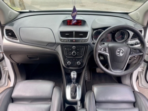 2016 Vauxhall Mokka 1.4i Turbo Se SUV 5dr Petrol Auto 2WD Euro 6 (140 Ps) in White — image 4