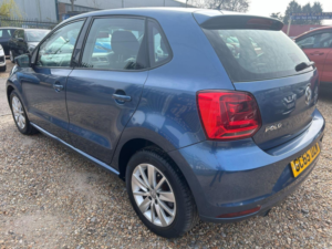 2016 Volkswagen Polo 1.2 Tsi Bluemotion Tech Se Euro 6 (s/s) 5dr in Blue — image 5