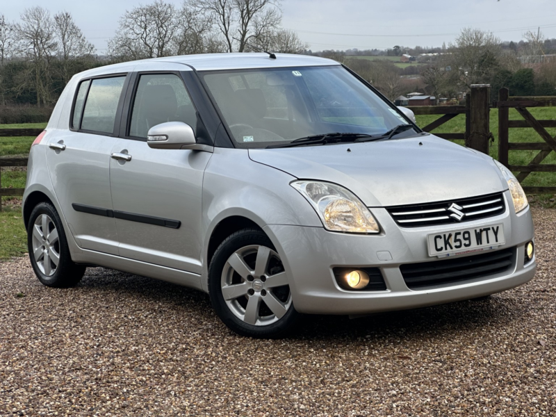 2009 Suzuki Swift 1.3 Sz-L in Silver — image 1