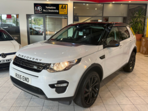 2015 Land Rover Discovery Sport 2.2 Sd4 Se Tech in White — image 4