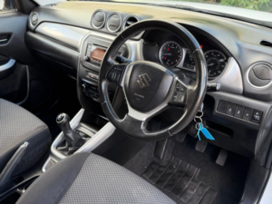 2016 Suzuki Vitara 1.6 Sz4 Euro 6 (s/s) 5dr in White — image 4