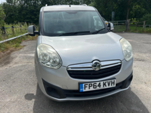 2014 Vauxhall Combo 1.3 Cdti 2000 16v Sportive in Silver — image 6