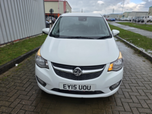 2015 Vauxhall Viva 1.0 I Sl in White — image 4