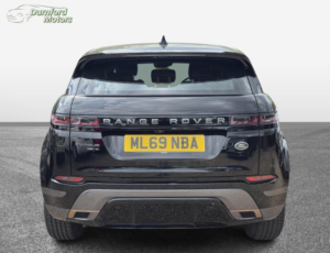 2019 Land Rover Range Rover Evoque 2.0 D150 R-Dynamic S in Black — image 5