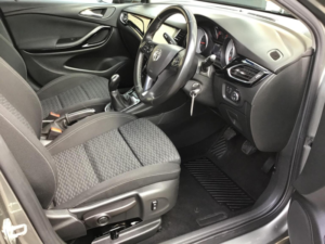 2018 Vauxhall Astra 1.6i Turbo Sri Nav Euro 6 (s/s) 5dr in Grey — image 2