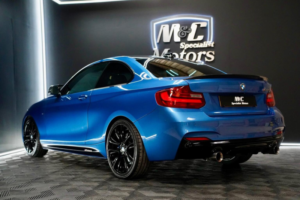 2014 BMW 2 Series 3.0 M235i Auto Euro 6 (s/s) 2dr in Blue — image 3