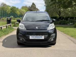 2013 Peugeot 107 1.0 12v Allure in Black — image 2