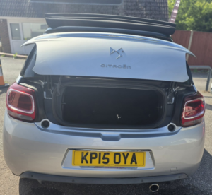 2015 Citroen Ds3 Cabrio 1.2 Puretech Dstyle Plus in Silver — image 4