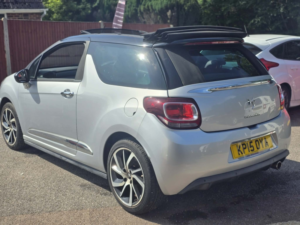 2015 Citroen Ds3 Cabrio 1.2 Puretech Dstyle Plus in Silver — image 5
