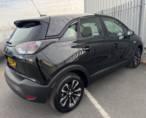 2021 Vauxhall Crossland 1.2 Se in Black — image 5