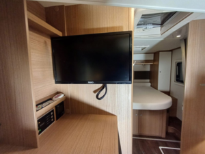 2020 Fiat Ducato Carado T339 Emotion Island Bed Motorhome in White — image 2