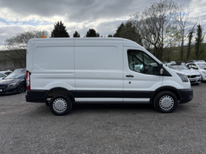 2022 Ford Transit 2.0 Transit Leader Van 350 L2 2.0l Ecoblue 105ps Fwd 6 Speed Manual in White — image 4