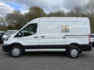 2022 Ford Transit 2.0 Transit Leader Van 350 L2 2.0l Ecoblue 105ps Fwd 6 Speed Manual in White — image 5