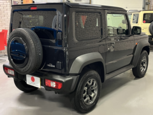 2025 Suzuki Jimny 1.5 Jc Sz5 Allgrip 4WD Automatic 4 SEAT in Black — image 4