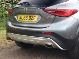 2016 Infiniti Qx30 2.2 D Premium in Grey — image 3