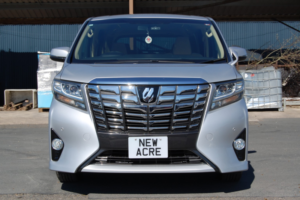 2015 Toyota Alphard 30 Series 2.5 X 4WD in Silver — image 2