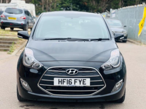 2016 Hyundai Ix20 1.6 Premium Auto Euro 6 5dr in Black — image 6
